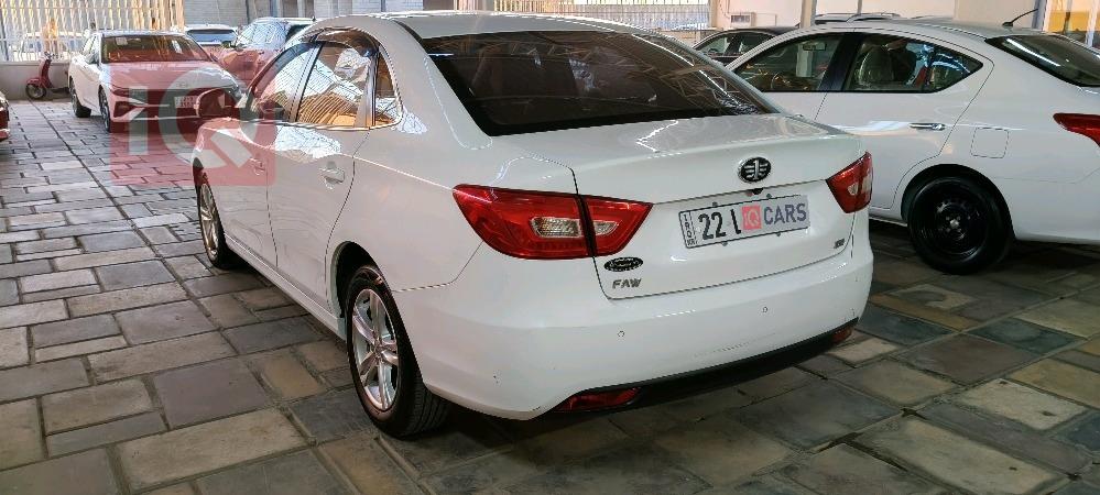 FAW Besturn B30